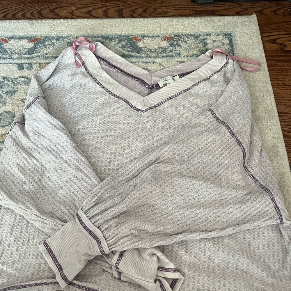 Free people inspired lounge long sleeve, never worn